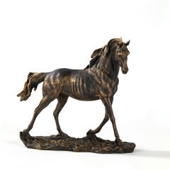 Dekoratif Yürüyen At Heykel Biblo